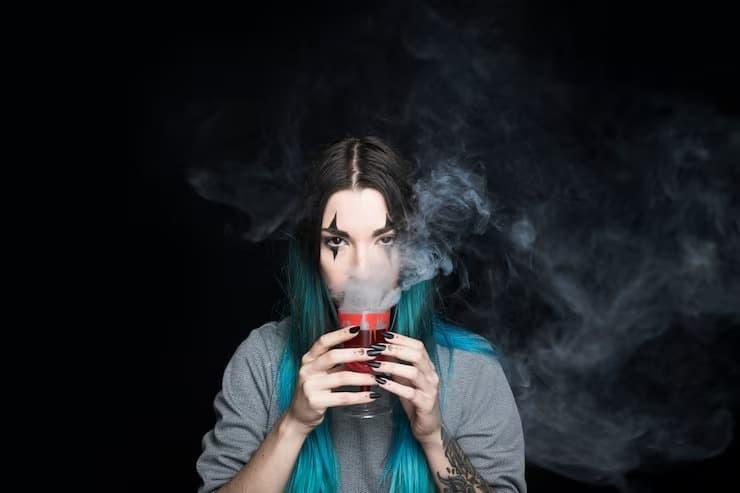 E-Cigaretta ve Aroma Likit Kullanımıyla Sağlıklı ve Lezzetli Deneyimler E-Cigaretta Dünyasında Aroma Likit Seçenekleriyle Fark Yaratın