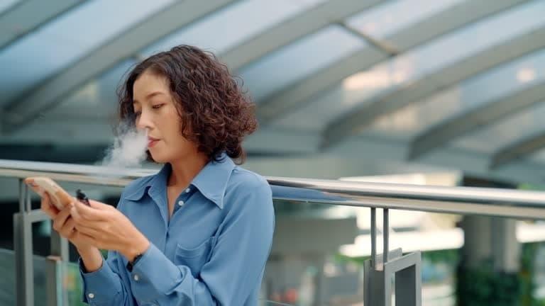 Joyetech Cuboid ile En İyi Egyszerhasználatos E-Cigaretta Seçenekleri ve Kullanım İpuçları