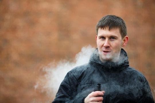 vape vape en iyi salt likit seçim rehberi 2025 - tat, nikotin oranı ve güvenlik ipuçları