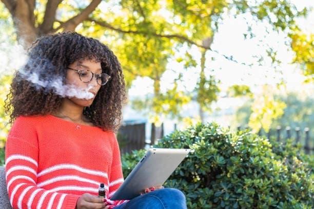 Jednorazowy e-papierosy seçim rehberi – güvenlik, fiyat karşılaştırması ve buharkeyf şikayet çözüm yolları