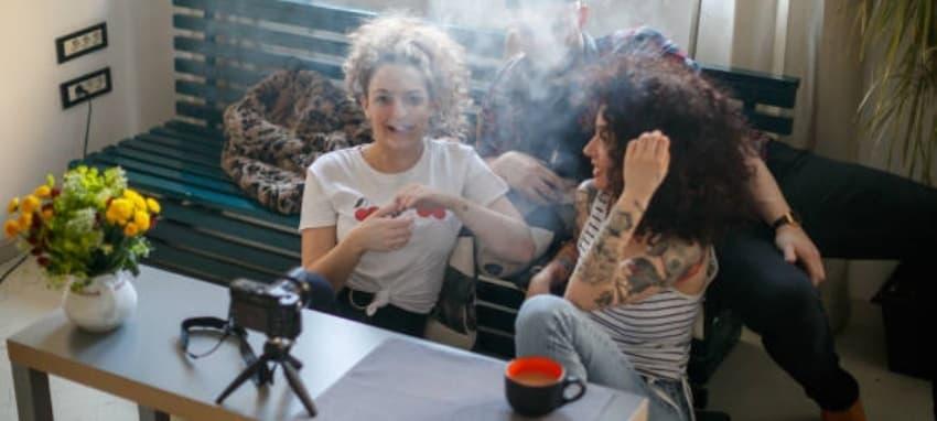 E-Zigaretten Shop alışveriş tüyoları ve ekşi elmalarda çalan şarkılarla dolu playlist önerileri