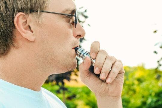 2025 için en yeni jednostavne e-cigarete modelleri ve bütçe dostu e sigara market seçenekleri